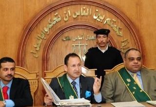 القضاء الإداري بمصر تصحيح ورقة الامتحان عملية فنية وعلمية بحثة ولا يجوز تسليط رقابة الأساتذة في جامعة أخرى على تصحيح زملائهم في الجامعة التي يدرس الطلاب بها